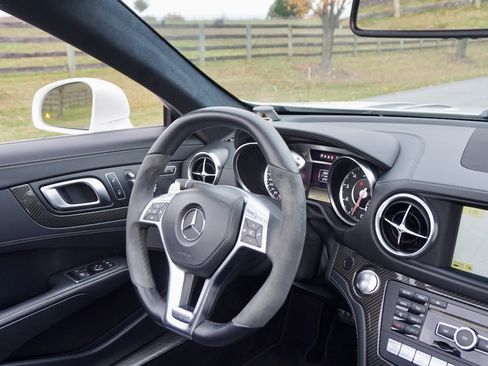 Used 2013 Mercedes-Benz SL 63 AMG image 13