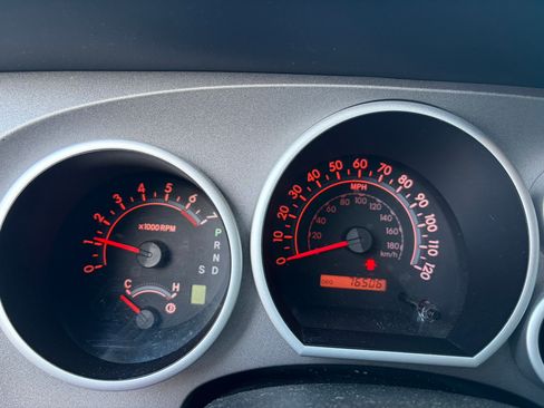 Used 2010 Toyota Tundra 4x4 Double Cab image 17