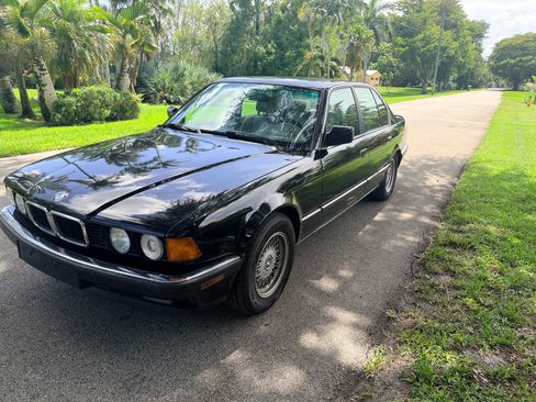 Used 1994 BMW 740i RWD image 1