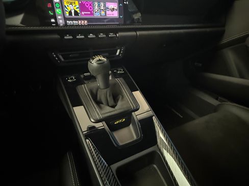 Used 2022 Porsche 911 GT3 image 6