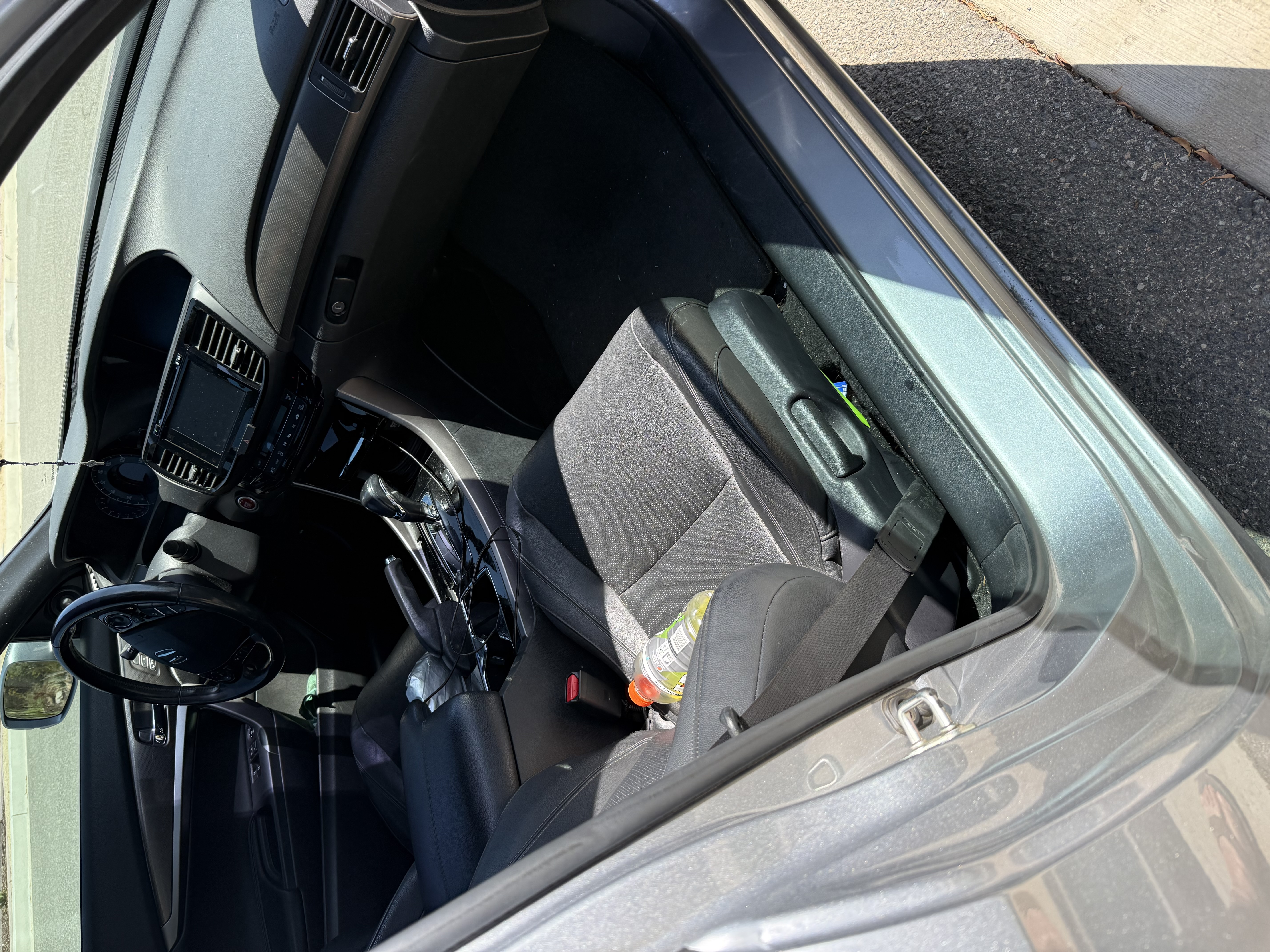 Used 2016 Honda Accord Touring image 5