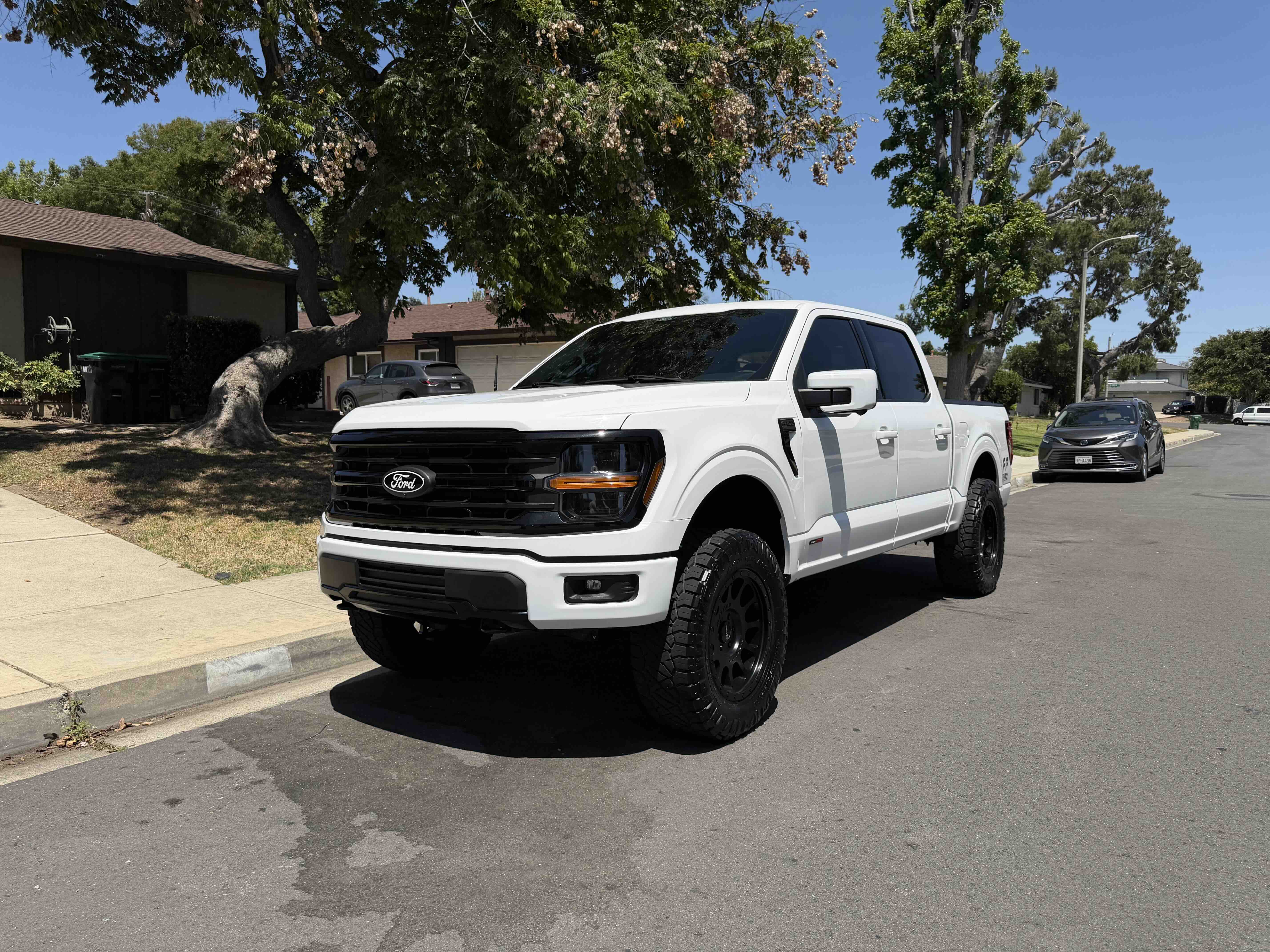 Used 2024 Ford F150 XLT w/ FX4 Off-Road Package AWD/4WD image 1