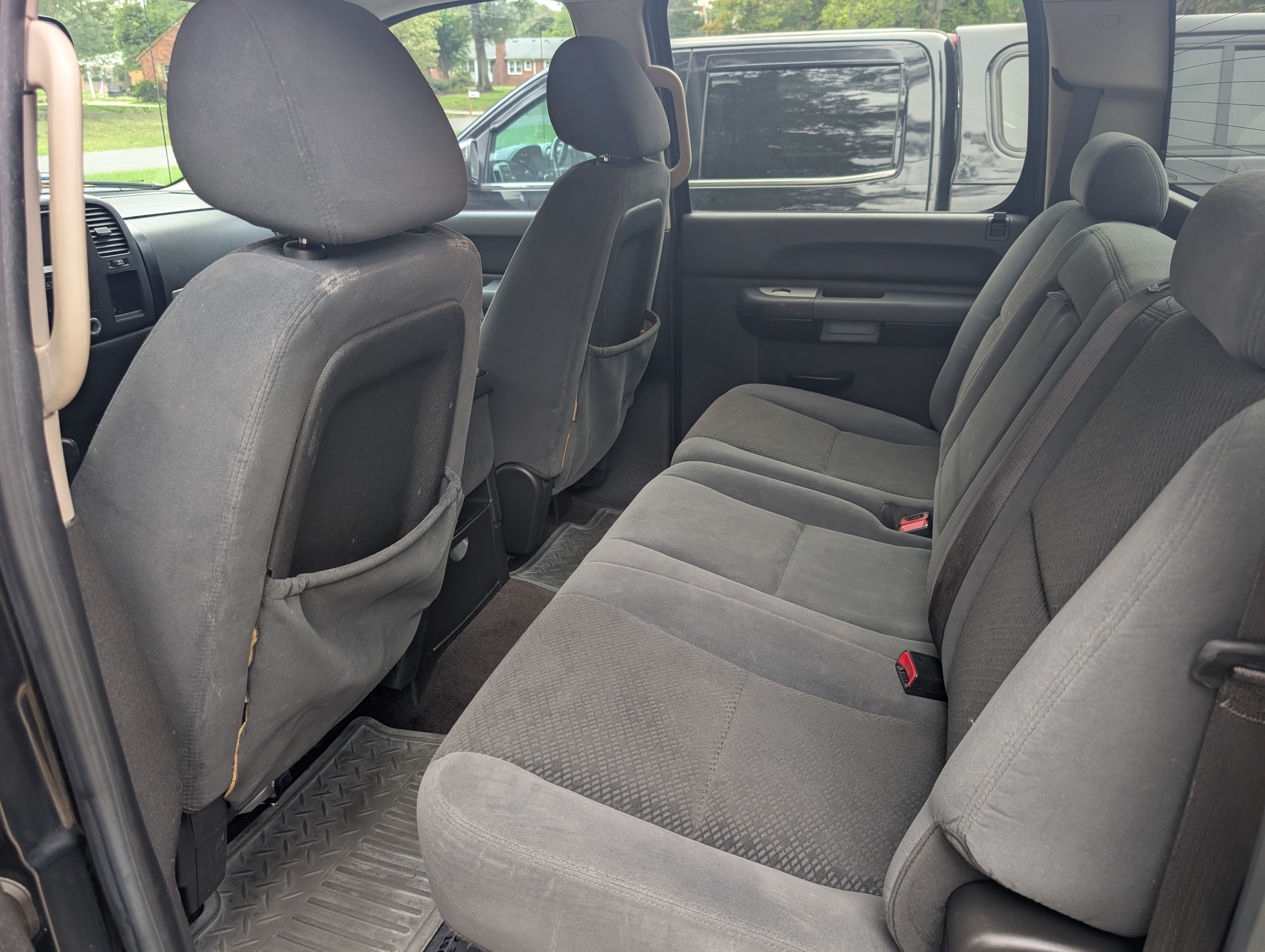Used 2008 Chevrolet Silverado 2500 LT w/ 1LT Convenience Package AWD/4WD image 14