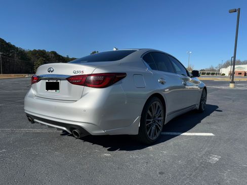 Used 2018 INFINITI Q50 Red Sport 400 w/ Cargo Package (L95) image 5