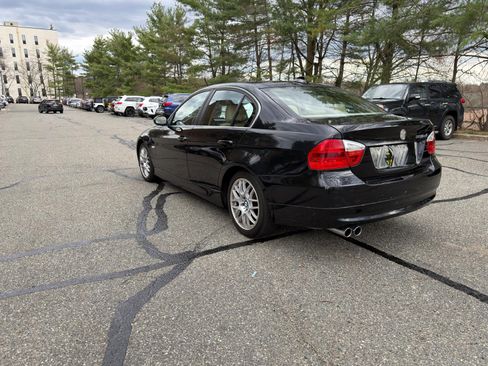 Used 2006 BMW 330xi Sedan AWD/4WD image 9