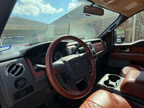 Used 2012 Ford F150 XLT w/ XLT Chrome Pkg image 14