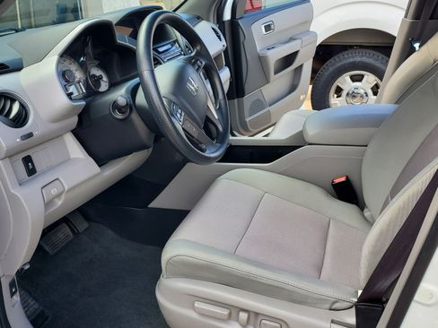Used 2015 Honda Pilot EX image 8
