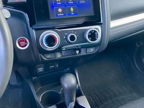 Used 2015 Honda Fit EX image 22