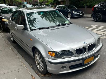Used 2004 BMW 330xi Sedan