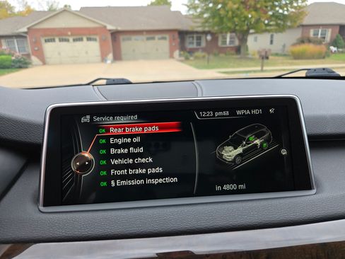 Used 2016 BMW X5 xDrive40e image 5