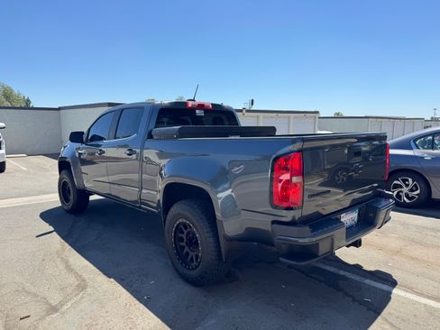 Used 2015 Chevrolet Colorado LT w/ LT Convenience Package RWD image 5