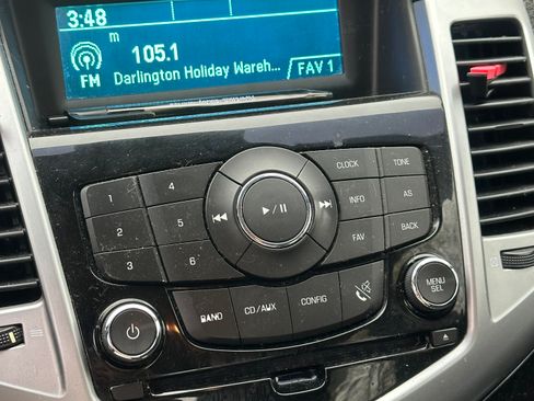 Used 2012 Chevrolet Cruze LT image 6