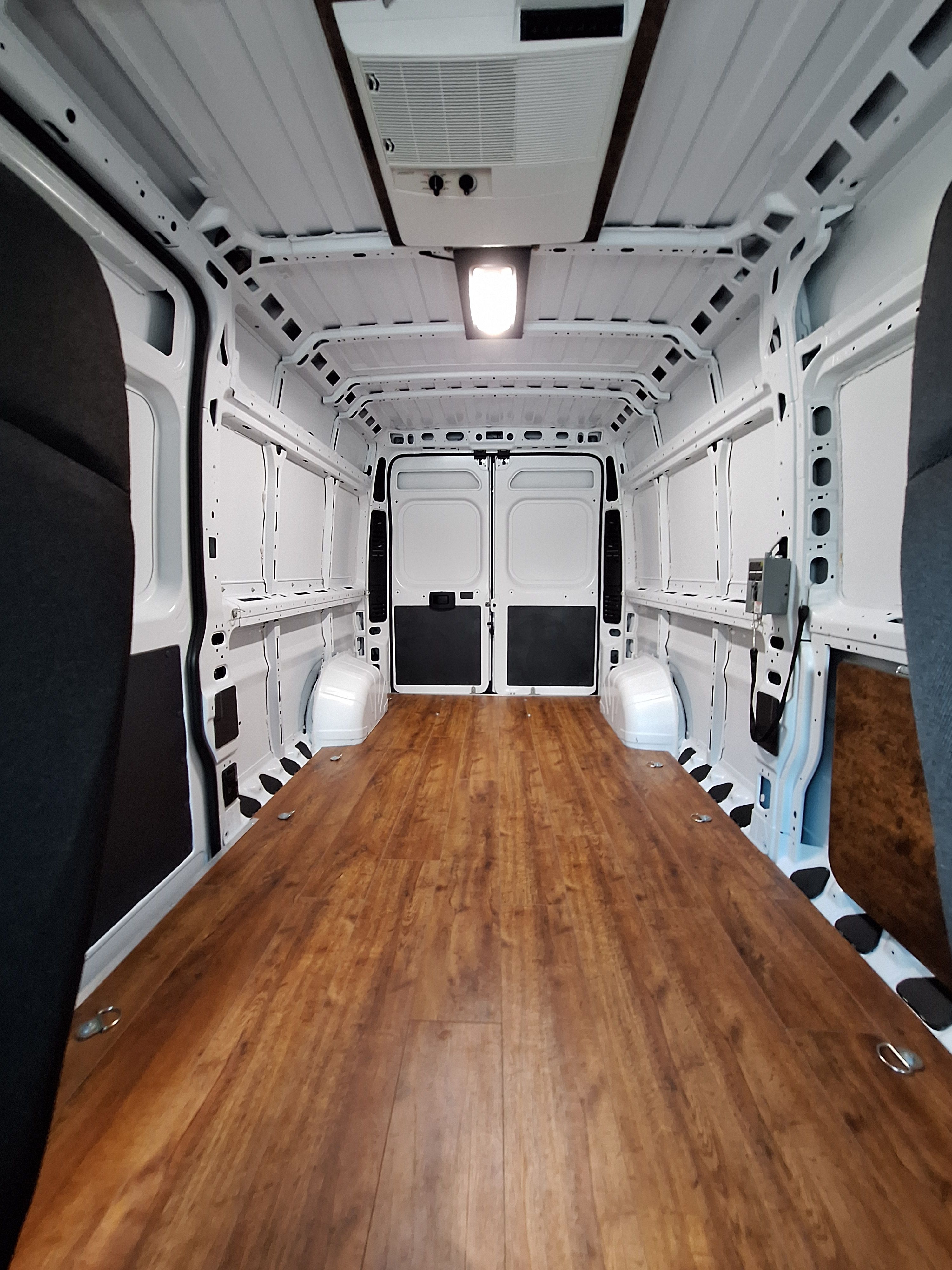 Used 2022 RAM ProMaster 2500 FWD image 11