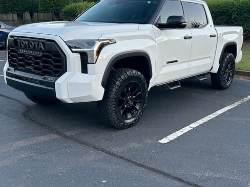 Used 2024 Toyota Tundra SR5 image 5
