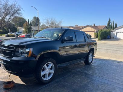 Used 2007 Chevrolet Avalanche LT w/ LT Preferred Equipment Group