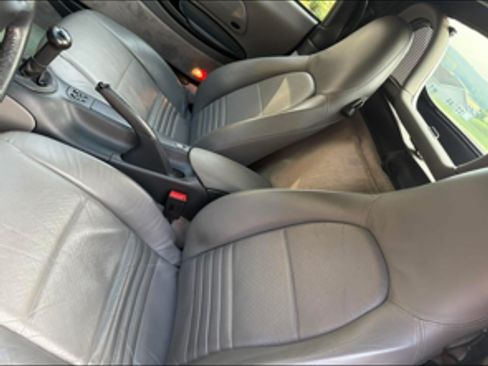 Used 1998 Porsche Boxster image 4