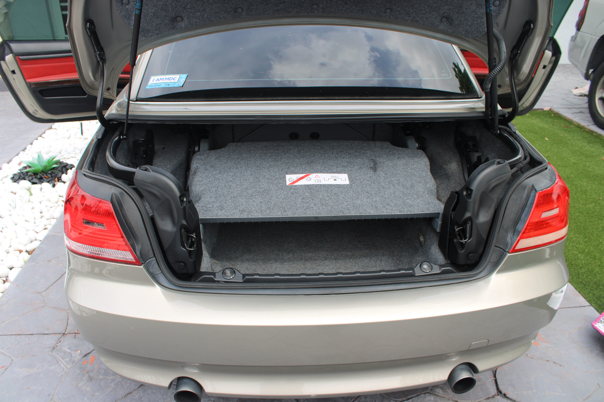 Used 2007 BMW 335i Convertible RWD image 21