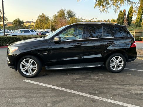 Used 2012 Mercedes-Benz ML 350 BlueTEC 4MATIC image 31