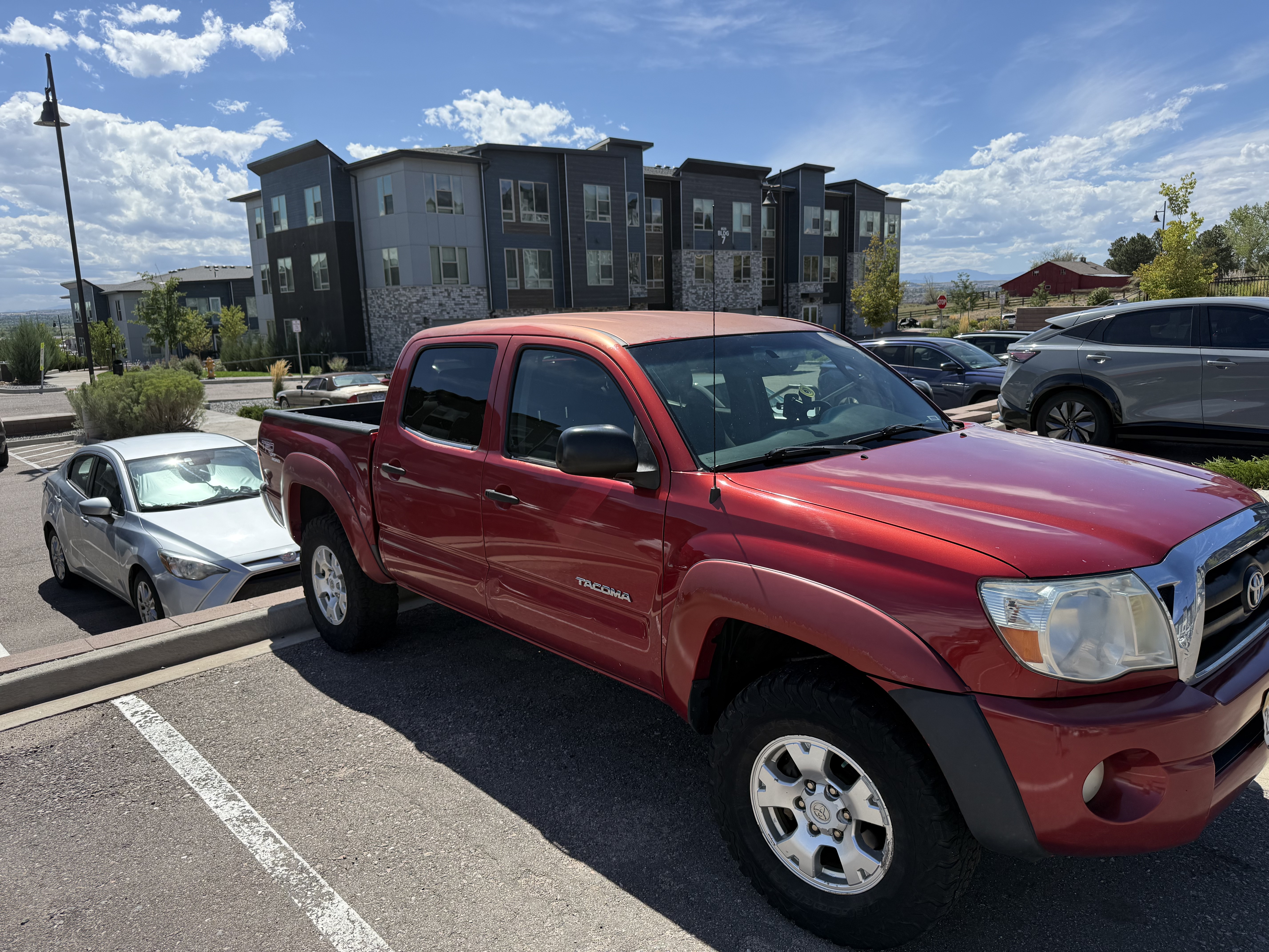 Used 2007 Toyota Tacoma 4x4 Double Cab w/ TRD Off-Road Pkg #1 image 2