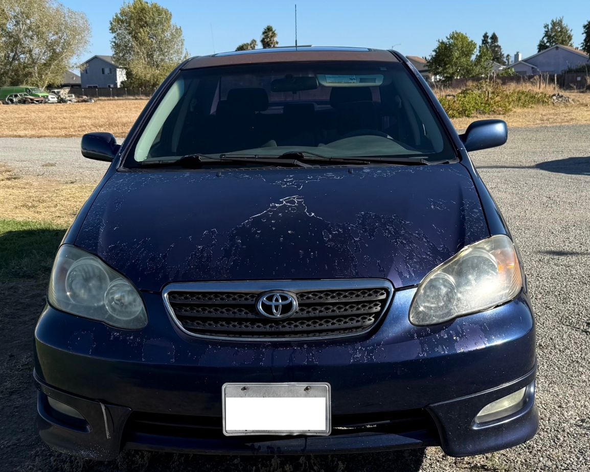 Used 2005 Toyota Corolla S FWD image 2