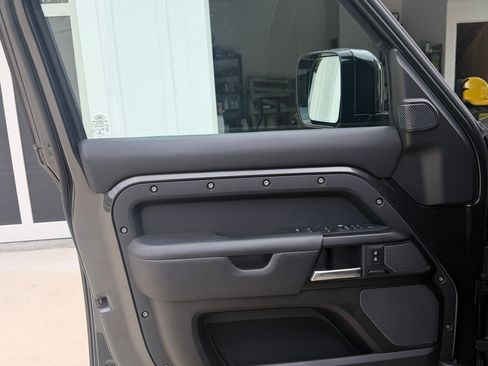 Used 2023 Land Rover Defender 110 Carpathian Edition AWD/4WD image 17