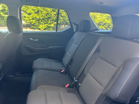 Used 2020 Chevrolet Traverse LS w/ LPO, Blackout Package image 11