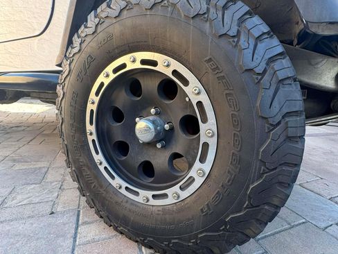 Used 1992 Jeep Wrangler 4WD image 2