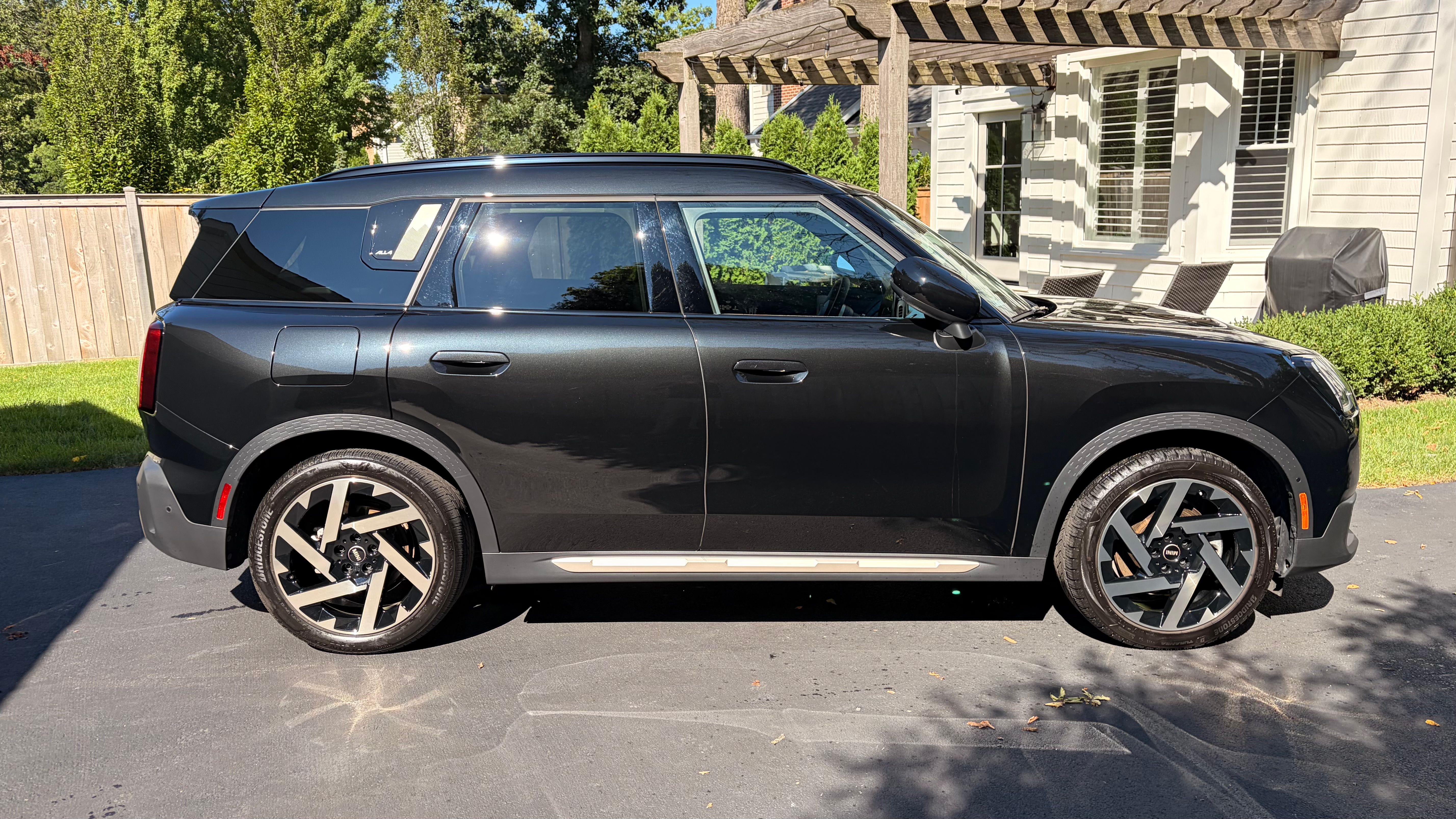 Used 2025 MINI Cooper Countryman SE w/ Comfort Package Max AWD/4WD image 5