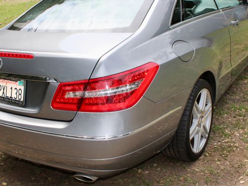 Used 2010 Mercedes-Benz E 350 Coupe image 6