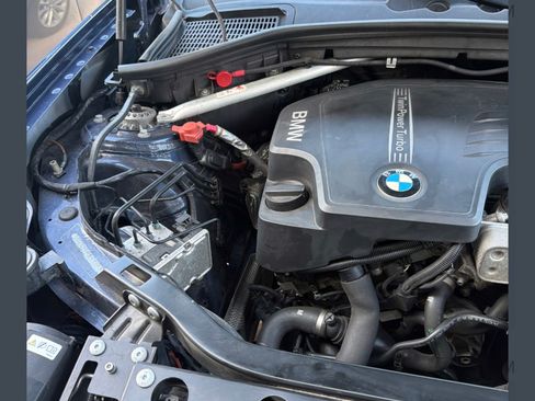 Used 2017 BMW X3 sDrive28i RWD image 13