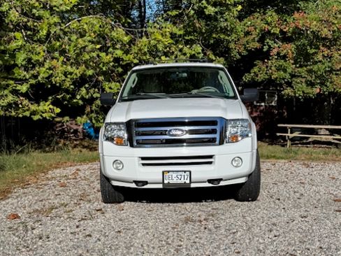 Used 2012 Ford Expedition EL XLT image 6