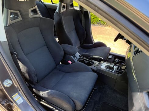 Used 2010 Mitsubishi Lancer Evolution SE image 11