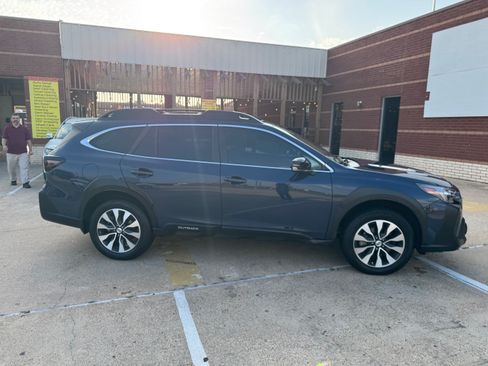Used 2023 Subaru Outback Limited XT AWD/4WD image 5