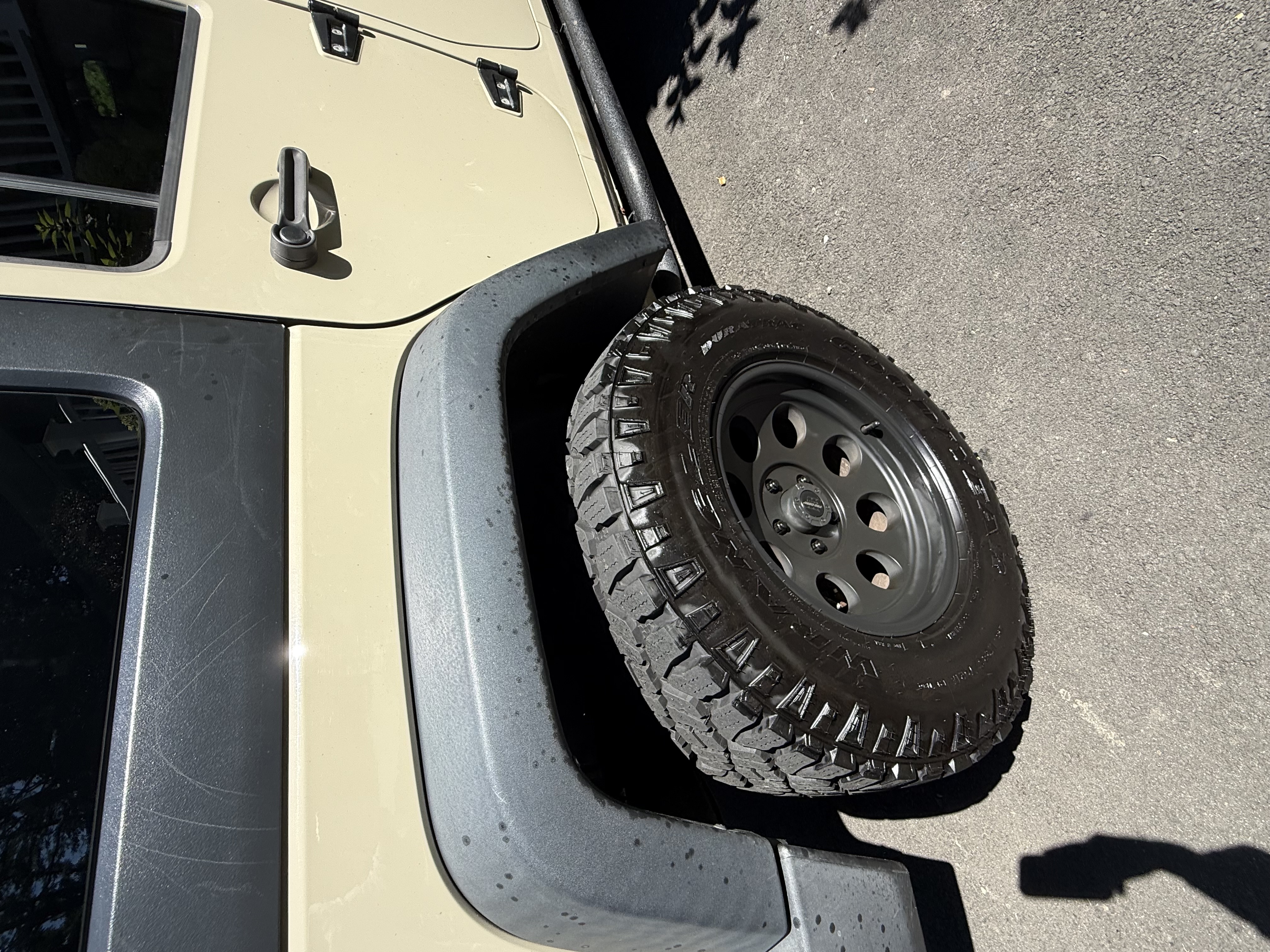 Used 2018 Jeep Wrangler Unlimited Sport w/ Connectivity Group AWD/4WD image 4