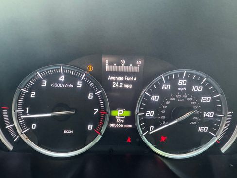 Used 2019 Acura TLX image 19