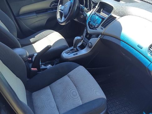 Used 2012 Chevrolet Cruze LS w/ Connectivity Package image 9