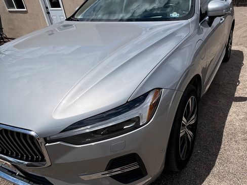 Used 2022 Volvo XC60 T8 Inscription w/ Advanced Package AWD/4WD image 14