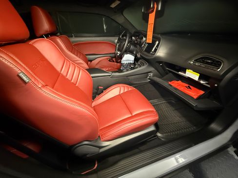 Used 2022 Dodge Challenger SRT Hellcat Redeye RWD image 10