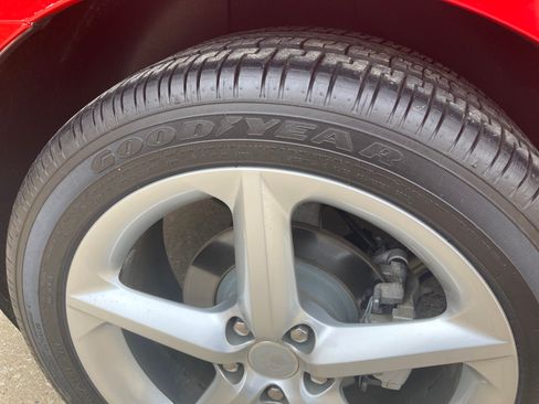 Used 2008 Saturn Sky w/ Premium Trim Package RWD image 5