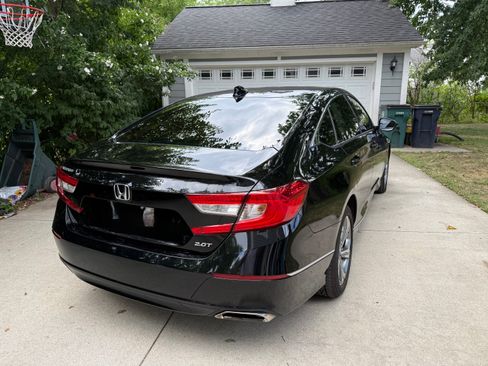 Used 2018 Honda Accord EX-L image 5