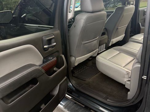 Used 2018 GMC Sierra 1500 SLT AWD/4WD image 6
