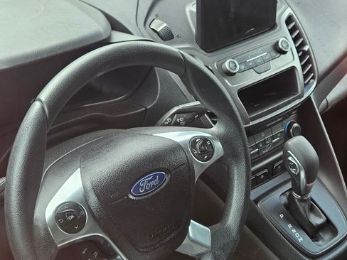 Used 2020 Ford Transit Connect XL image 6