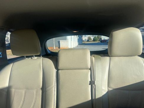 Used 2017 INFINITI QX60 3.5 Sport Utility 4D w/ Premium Plus Package image 5