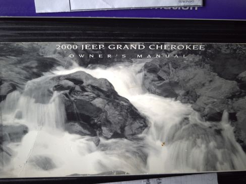 Used 2000 Jeep Grand Cherokee Laredo image 22