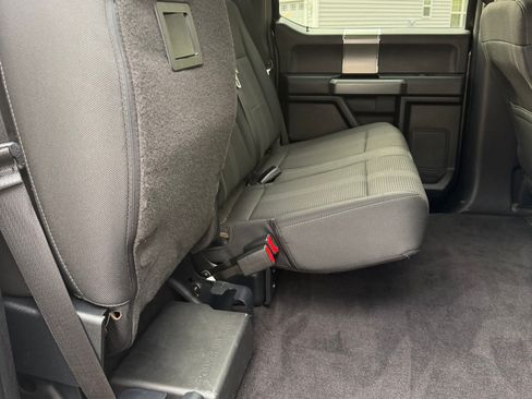 Used 2016 Ford F150 XLT w/ Equipment Group 302A Luxury image 15