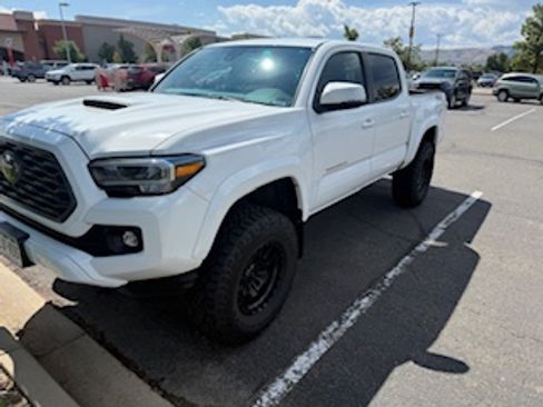 Used 2023 Toyota Tacoma 4x4 Double Cab image 7