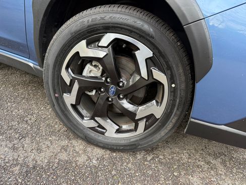 Used 2023 Subaru Crosstrek 2.5i Limited w/ Popular Package #3 image 28