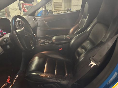 Used 2008 Chevrolet Corvette Coupe w/ Preferred Equipment Group RWD image 5