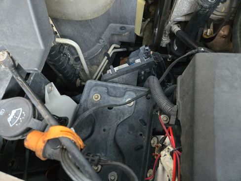 Used 2013 Chevrolet Silverado 3500 LT image 13