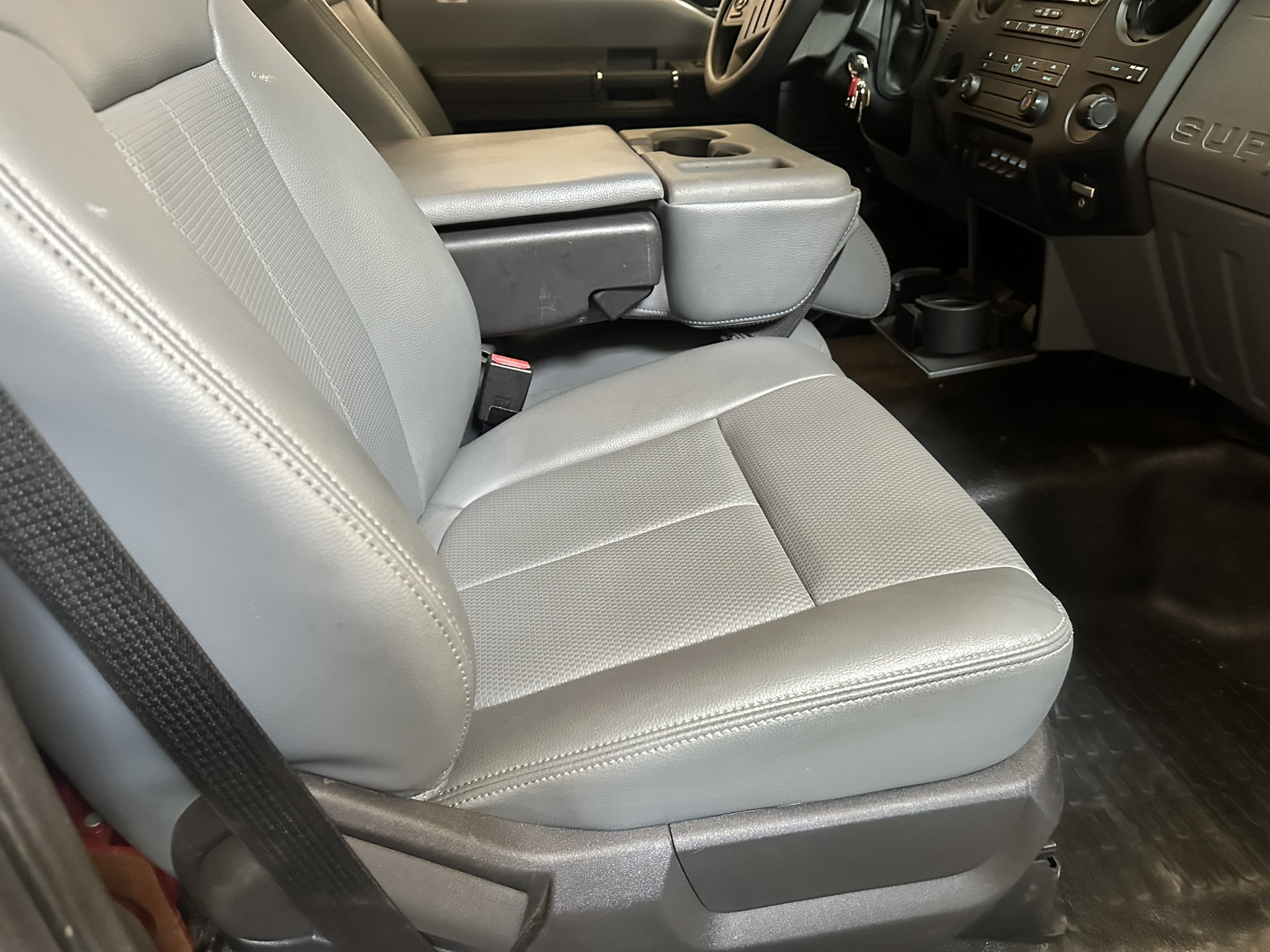 Used 2015 Ford F450 XL w/ Power Equipment Group RWD image 16